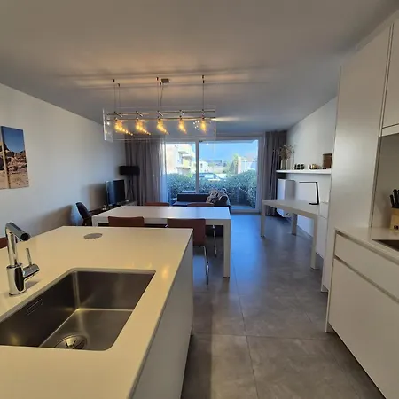 Luxury And Tranquility Within Walking Distance Of The - With Garage * Blankenberge