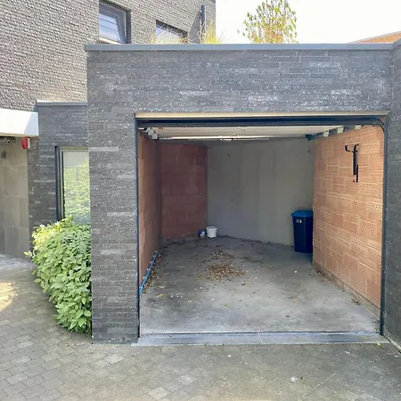Luxe Inclusief Garage Rustig Gelegen Nabij Zee Διαμέρισμα *